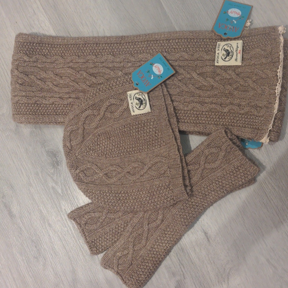 AVOCA wool hat,scarf and arm warmer bundle